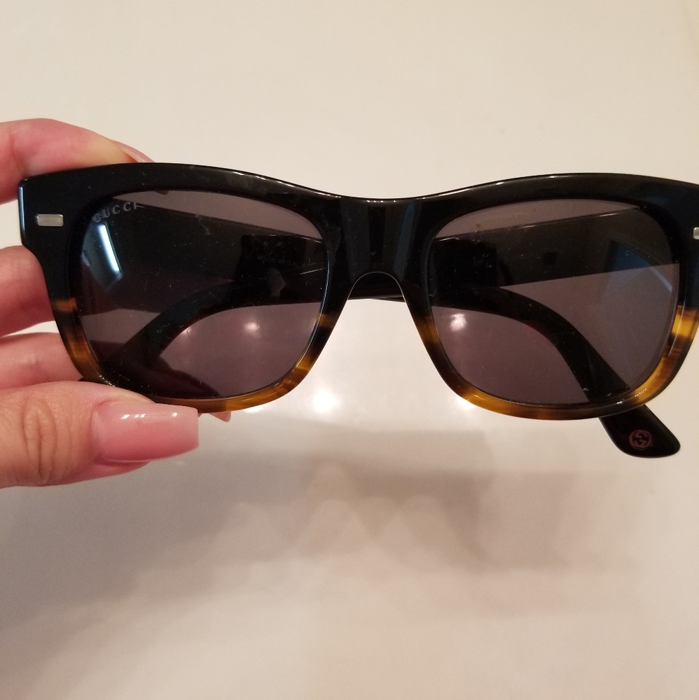 Gucci Sunglasses - Picture 2 of 7